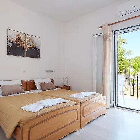 Dafni Holidays * Roda (Corfu)
