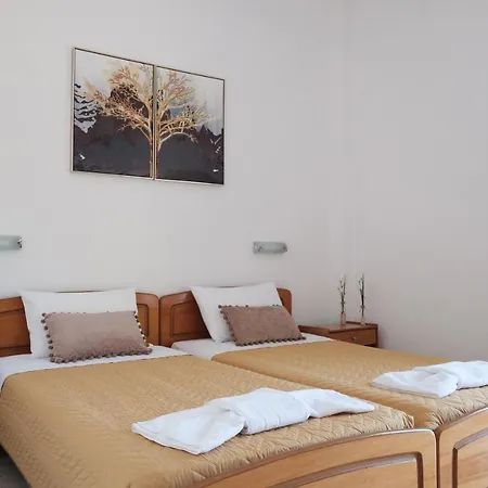 Dafni Holidays * Roda (Corfu)