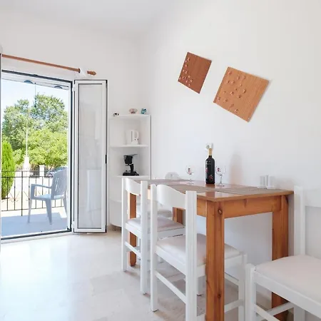 Appartamento Dafni Holidays *
